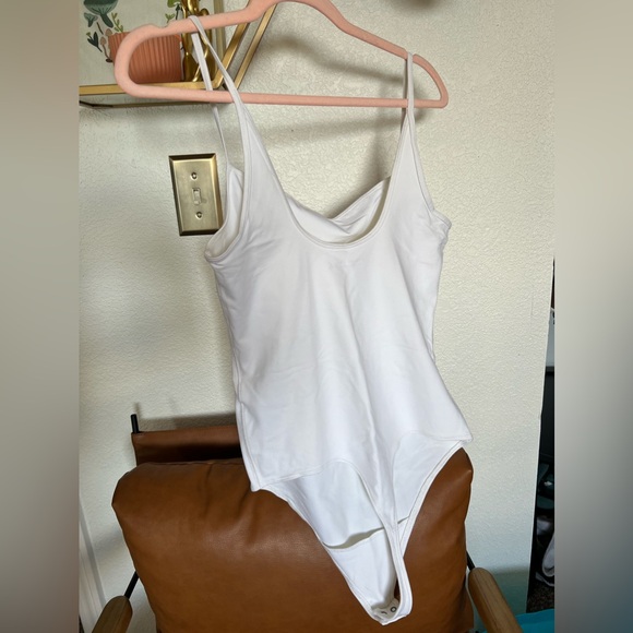 Abercrombie & Fitch Square Neck Cami Bodysuit - Picture 2 of 3